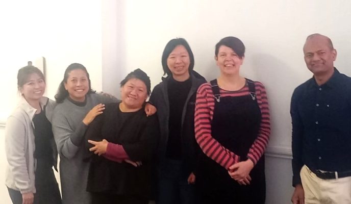 A photo showing from left to right: Ng Wan Ring, Geriatric Medicine Advanced Practice Nurse, Tan Tock Seng Hospital, Singapore; Siti Norwani Binte Mohamed Hussain, Senior Occupational Therapist, Tan Tock Seng Hospital, Singapore; Joey Yeo Jiayang, Geriatric Nurse Clinician, Tan Tock Seng Hospital, Singapore; ; Dr Lim Jun Pei, Consultant, Geriatric Medicine, Tan Tock Seng Hospital, Singapore; Helen Pratt, Senior Project Manager, Dementia United; Dr Gopalakrishnan Deivasikamani, Consultant, Elderly Medicine, Bolton NHS Foundation Trust. 